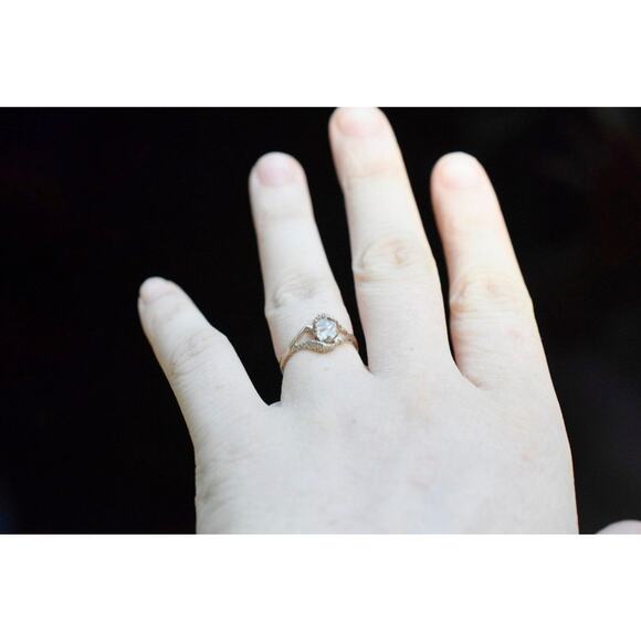 Alternative Diamond Engagement Ring Size 7 14k Solid Gold - Picture 10 of 10